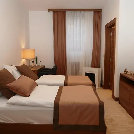 Private D036 New Vucko