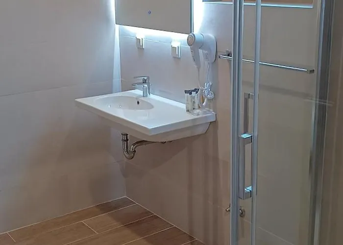 Private D036 New Vucko *