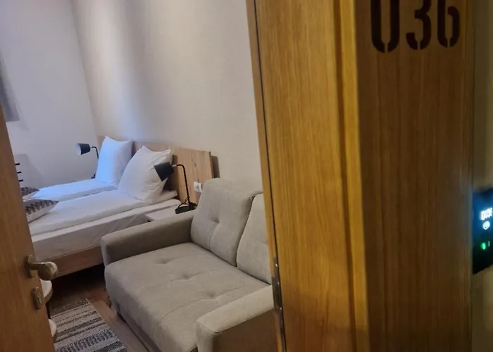 Private D036 New Vucko